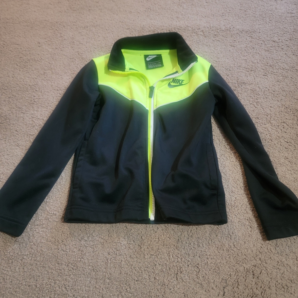Nike Kids Jacket in Black and Neon Yellow
